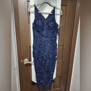 XSCAPE - V-NECK FLORAL SHEATH DRESS 2133X